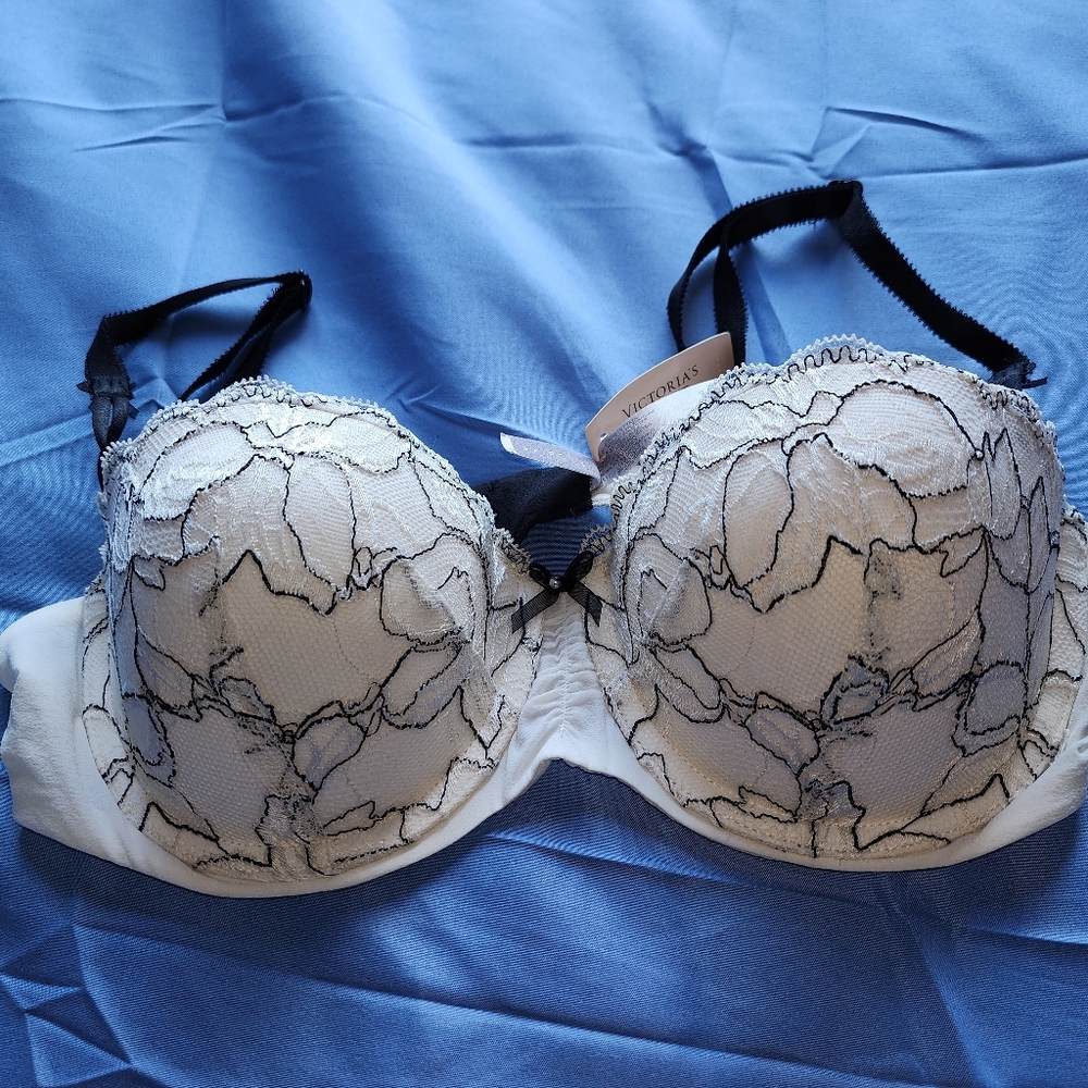 Victoria Secret Bra Withe/Black Balconet 34c NWT